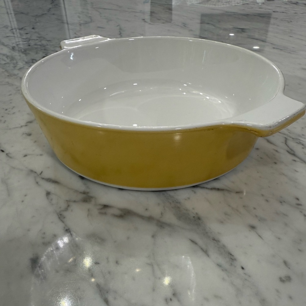 Vintage 1970s Corningware Butterscotch Yellow Gold 10” Baking Dish Skillet - Picture 2 of 5